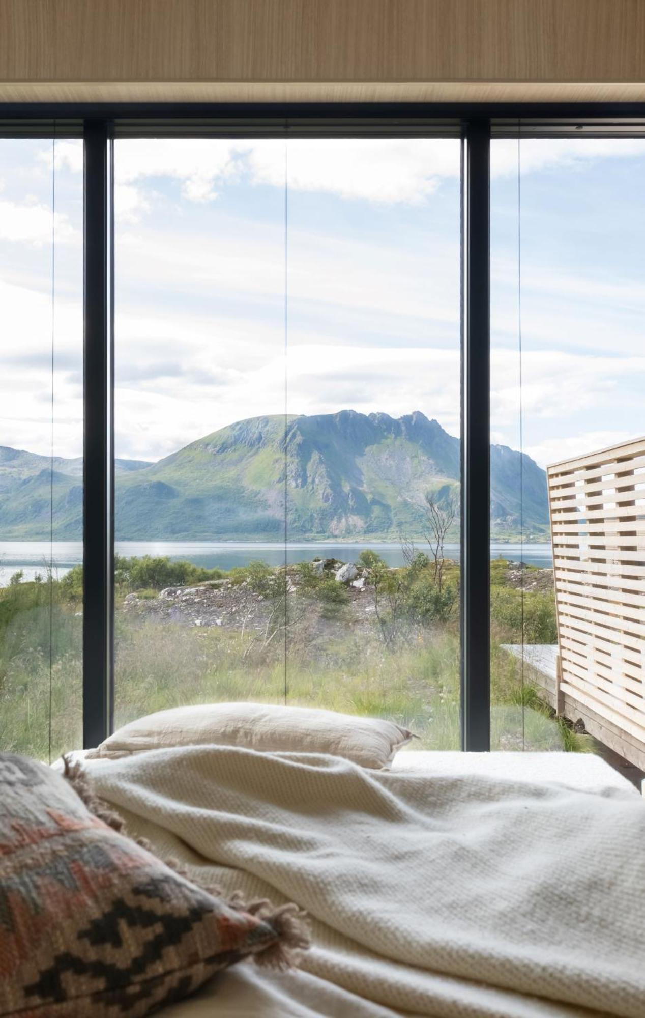 Luksushytte Med Jacuzzi, Summer&Winter Retreat Lyngværet Dış mekan fotoğraf